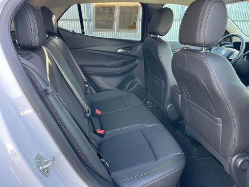 Used 2025 Buick Encore GX Preferred image 25