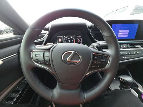 Used 2023 Lexus ES 350 w/ Premium Package FWD image 17