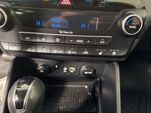 Used 2021 Hyundai Tucson Ultimate w/ Cargo Package image 39