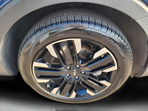 Used 2023 Kia Telluride SX Prestige image 21