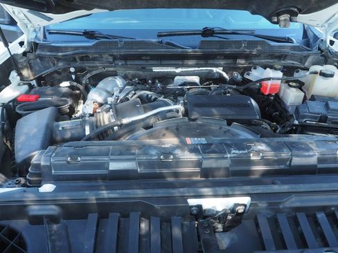 Used 2024 Chevrolet Silverado 2500 LT image 34