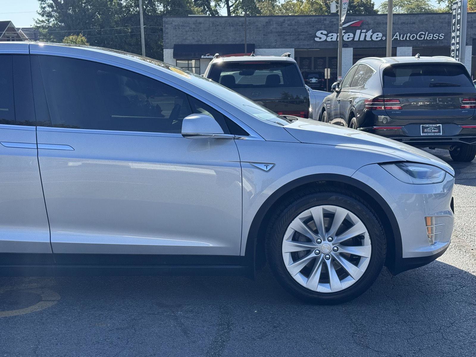 Used 2016 Tesla Model X 90D AWD/4WD image 15