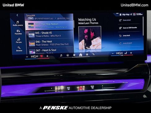 Used 2025 BMW i5 xDrive40 w/ Premium Package image 8