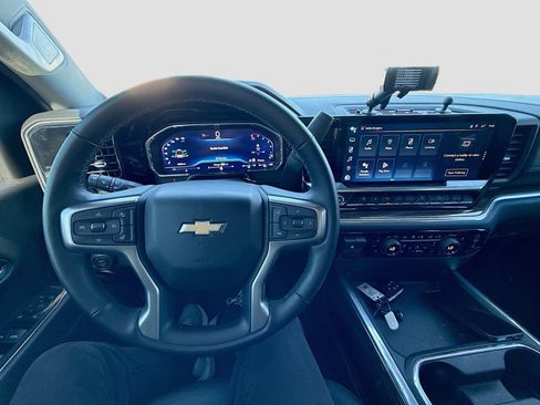 Used 2024 Chevrolet Silverado 2500 LT w/ All Star Edition AWD/4WD image 14
