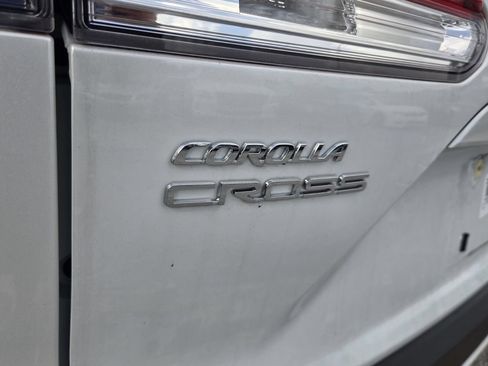 Used 2025 Toyota Corolla Cross L FWD image 7