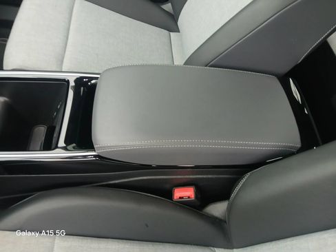 Used 2023 Volkswagen ID.4 Pro RWD image 8