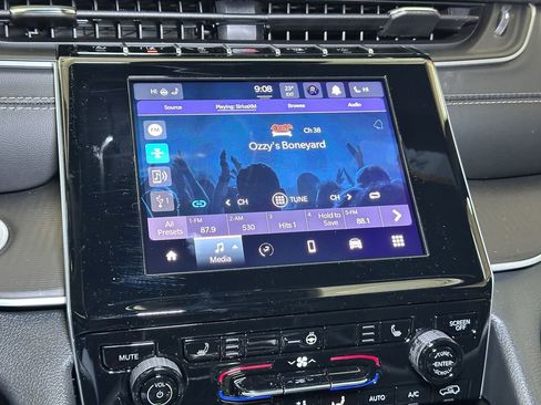 New 2025 Jeep Grand Cherokee Laredo image 26