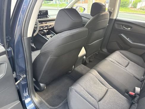 Used 2023 Honda Accord EX image 27