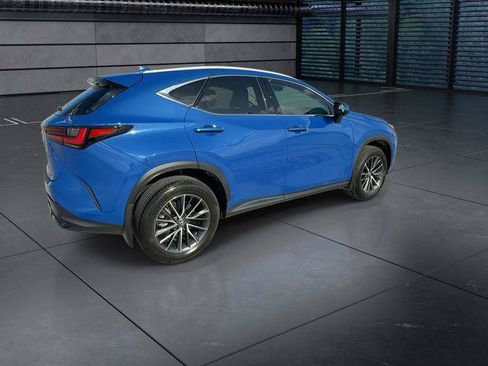 Certified 2025 Lexus NX 250 FWD w/ Accessory Package (Z2) image 8
