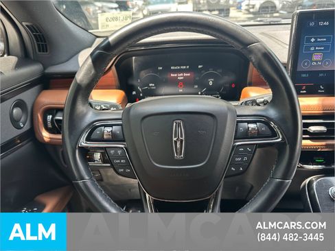 Used 2023 Lincoln Nautilus Reserve w/ Luxury Package AWD/4WD image 27