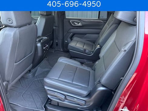 Used 2023 Chevrolet Suburban Z71 w/ Off-Road Capability Package AWD/4WD image 22