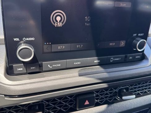 Used 2023 Honda Accord EX image 16