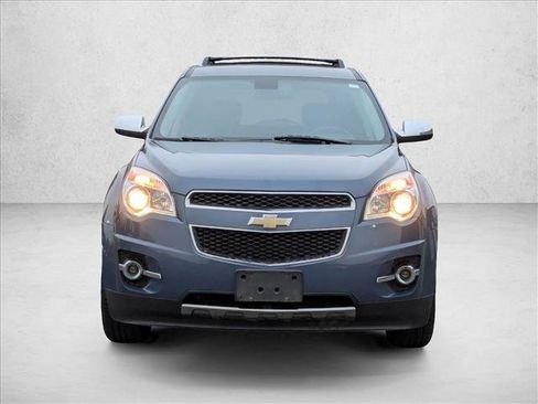 Used 2011 Chevrolet Equinox LTZ image 2