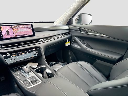 Certified 2026 INFINITI QX60 Luxe w/ Cargo Package FWD image 26