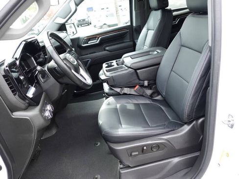 Used 2023 GMC Sierra 1500 SLE w/ X31 Off-Road Package AWD/4WD image 20