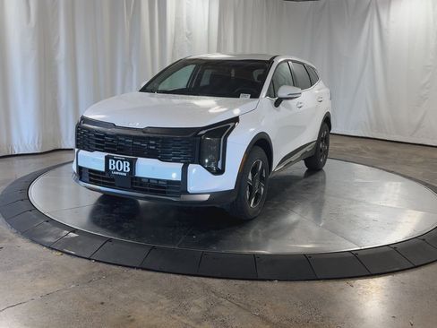 New 2026 Kia Sportage LX w/ LX Convenience Package image 4