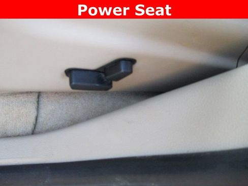 Used 2018 Jeep Grand Cherokee Overland image 23