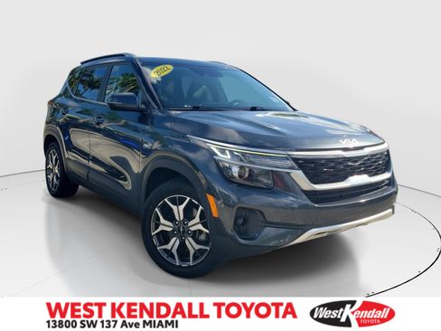 Used 2022 Kia Seltos EX AWD/4WD image 1