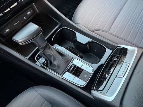 Used 2022 Hyundai Santa Cruz SEL Premium image 22