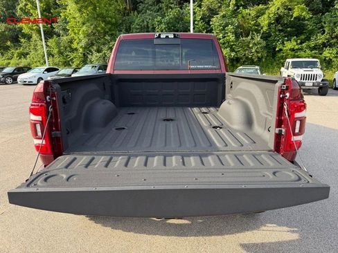Used 2024 RAM 2500 Big Horn w/ Level 2 Equipment Group AWD/4WD image 6