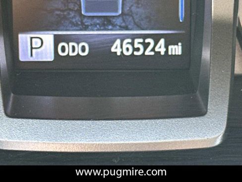 Used 2022 Toyota Tacoma SR5 image 27