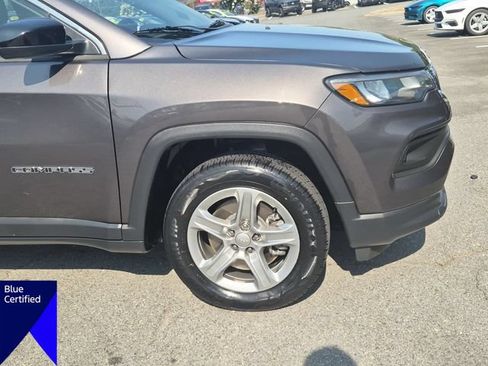 Used 2023 Jeep Compass Latitude AWD/4WD image 10