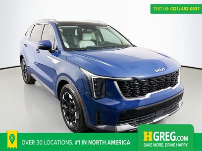 Used 2024 Kia Sorento S w/ Panoramic Sunroof Package