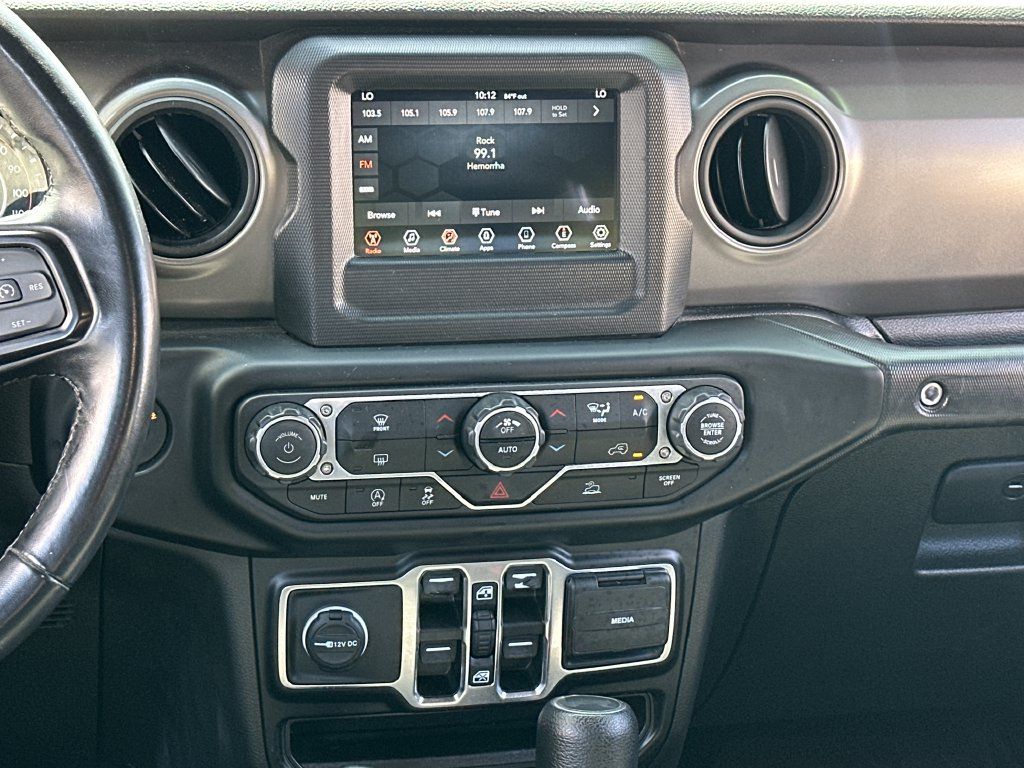 Used 2022 Jeep Wrangler Unlimited Sport AWD/4WD image 16