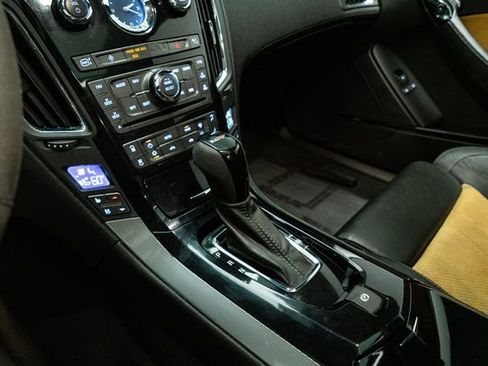 Used 2014 Cadillac CTS V image 25