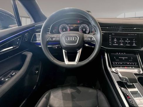 Used 2025 Audi Q7 3.0T Premium Plus w/ Premium Plus Package AWD/4WD image 8