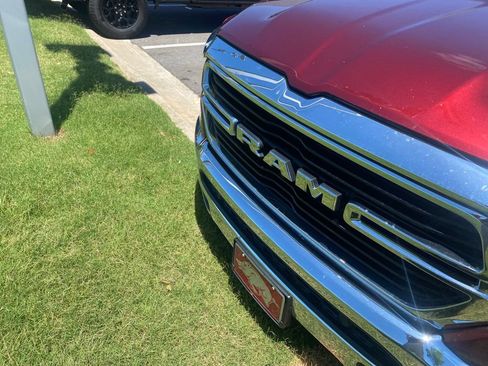 Used 2019 RAM 1500 Big Horn AWD/4WD image 7