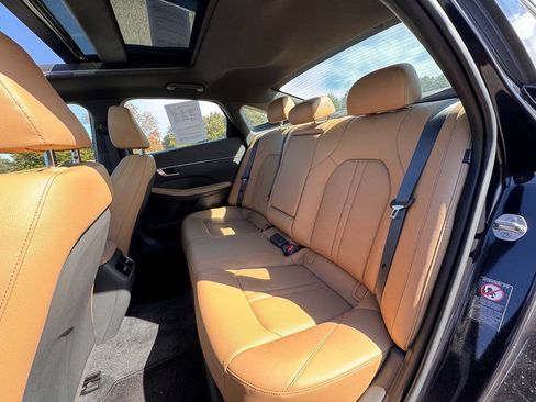 Used 2023 Hyundai Sonata Limited image 16