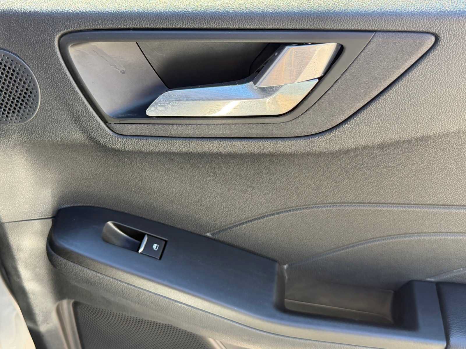 Used 2022 Ford Escape SEL w/ Technology Package FWD image 28