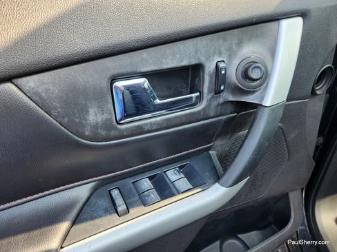 Used 2011 Ford Edge SEL w/ 201A Rapid Spec Order Code image 25