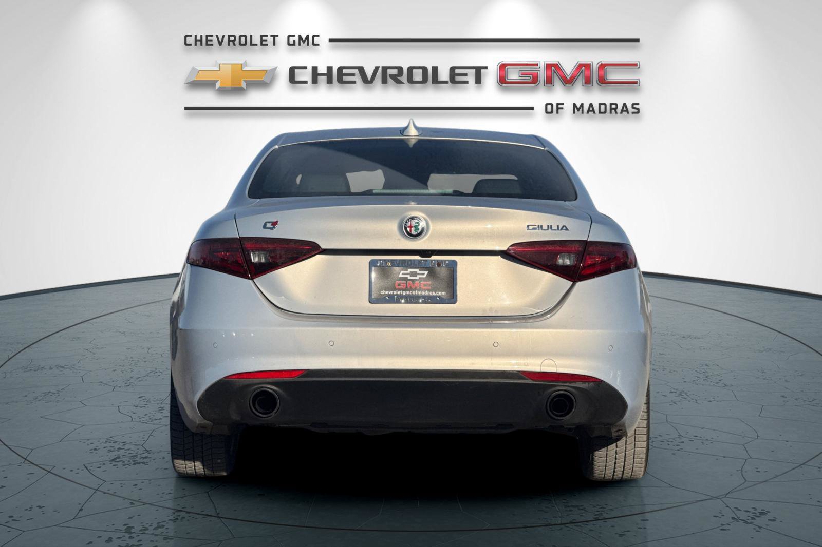 Used 2023 Alfa Romeo Giulia Sprint AWD/4WD image 4