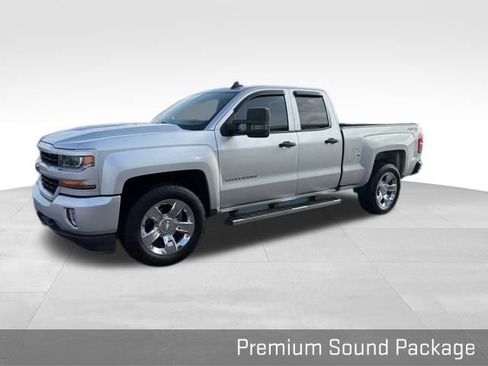 Used 2019 Chevrolet Silverado 1500 Custom w/ Custom Convenience Package image 7
