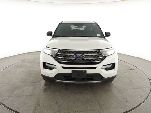 Used 2023 Ford Explorer King Ranch w/ Technology Package AWD/4WD image 4