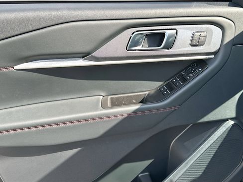 New 2026 Ford Explorer ST RWD image 13