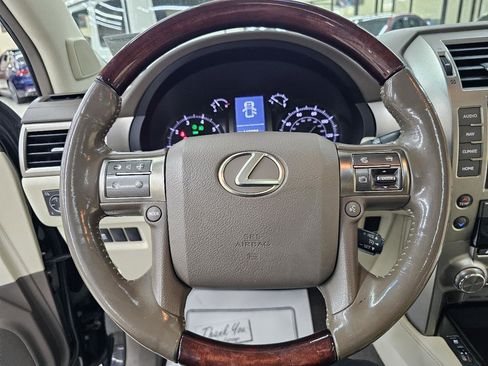Used 2017 Lexus GX 460 Premium image 30