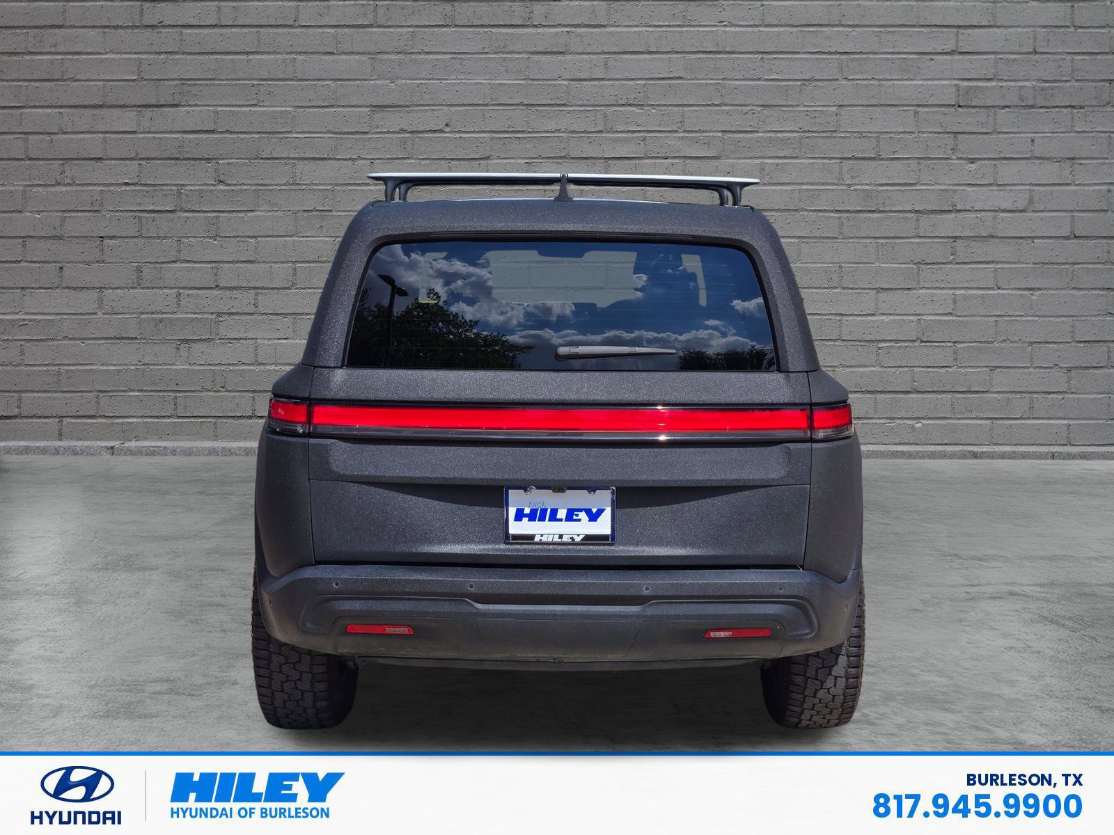 Used 2023 Rivian R1S Adventure Quad AWD/4WD image 5