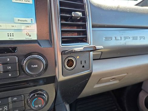 Used 2018 Ford F350 XLT w/ XLT Value Package AWD/4WD image 17