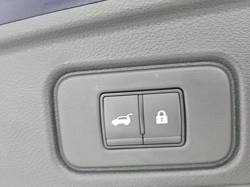Certified 2023 Nissan Pathfinder SL AWD/4WD image 14