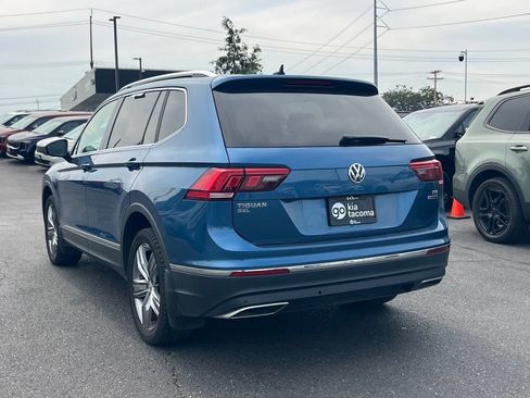 Used 2018 Volkswagen Tiguan SEL Premium AWD/4WD image 5