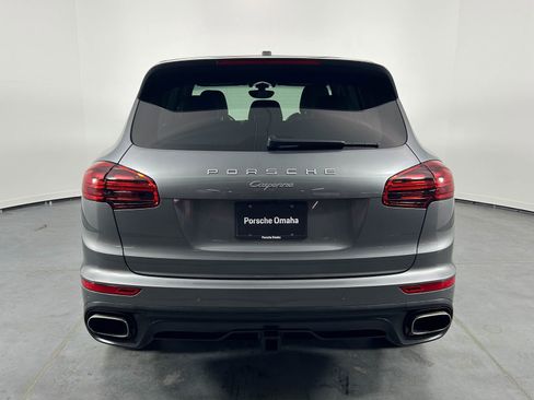 Used 2018 Porsche Cayenne AWD/4WD image 6