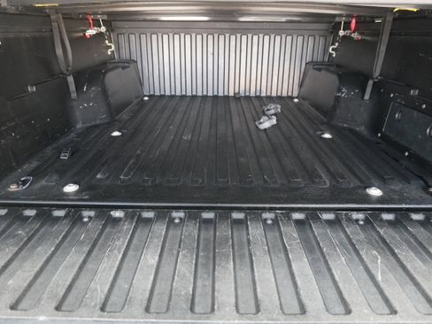 Used 2019 Toyota Tacoma SR5 image 23