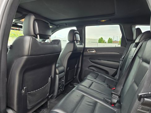 Used 2015 Jeep Grand Cherokee Limited w/ Luxury Group II AWD/4WD image 45