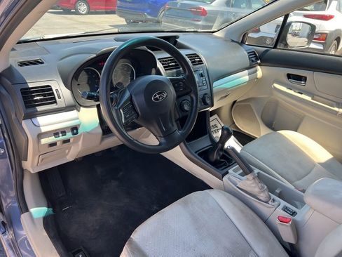 Used 2013 Subaru Crosstrek 2.0i Premium AWD/4WD image 9