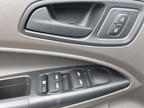 Used 2021 Ford Transit Connect XL FWD image 15