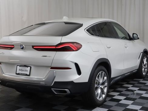 Used 2021 BMW X6 xDrive40i w/ Premium Package 2 AWD/4WD image 16