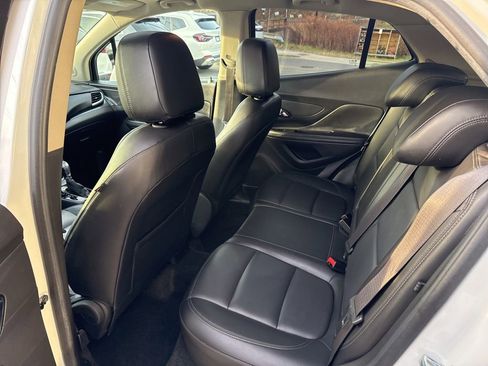 Used 2018 Buick Encore Essence w/ Experience Buick Package image 19